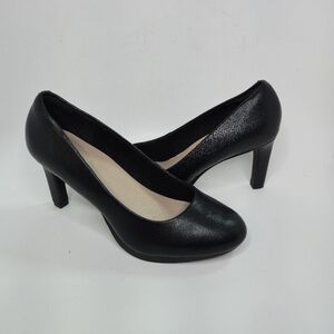 Clarks Collection Black Shoes With 3 1/2" Heels Ladies Size US 9 Or EU 40